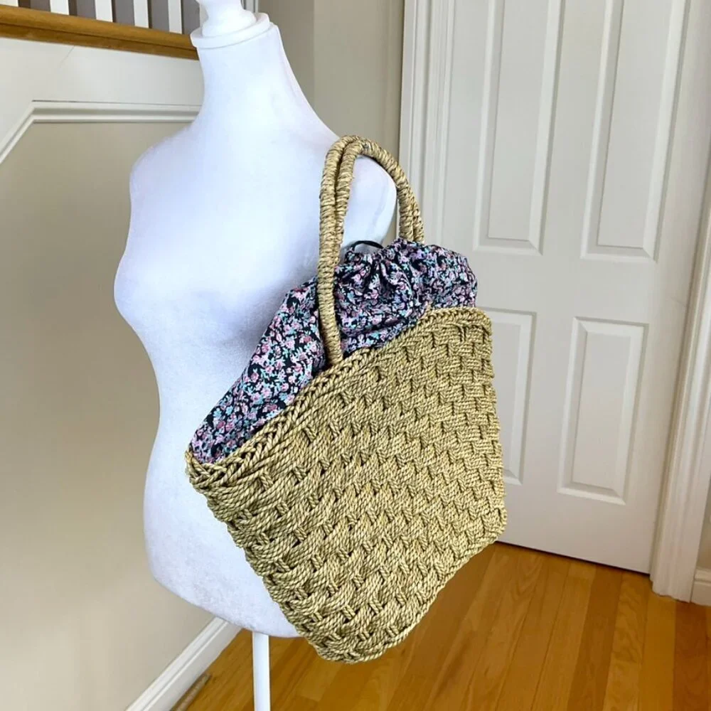 C&C California Shoulder Bag Raffia Floral Drawstring Liner (OS)